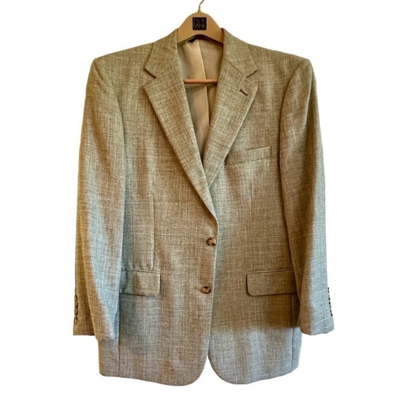 JOS A BANK, MENS, SPORTS JACKET IN SAGE GREEN COLOR. SIZE 40 REGULAR